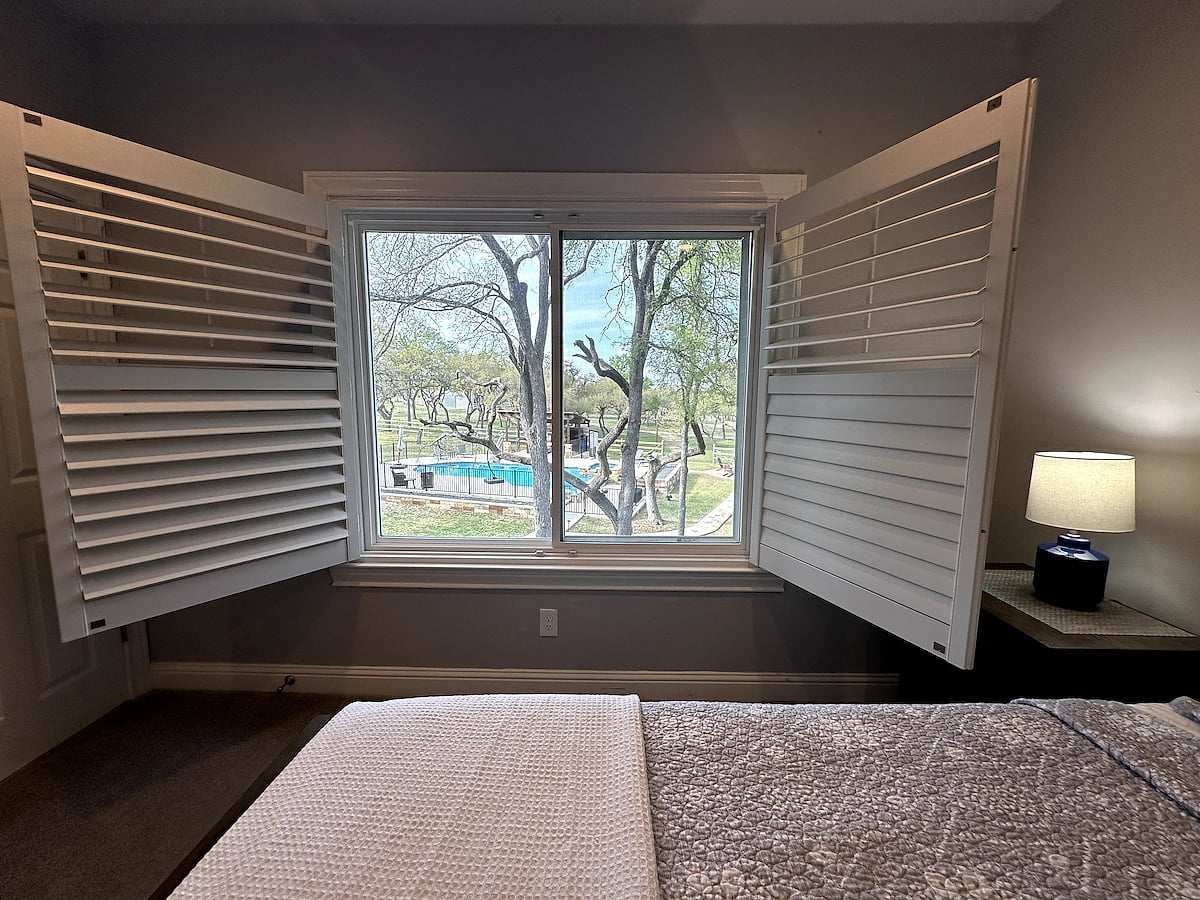 Whispering Oaks Estate Pool Cabana Firepit 10 Acre image 65