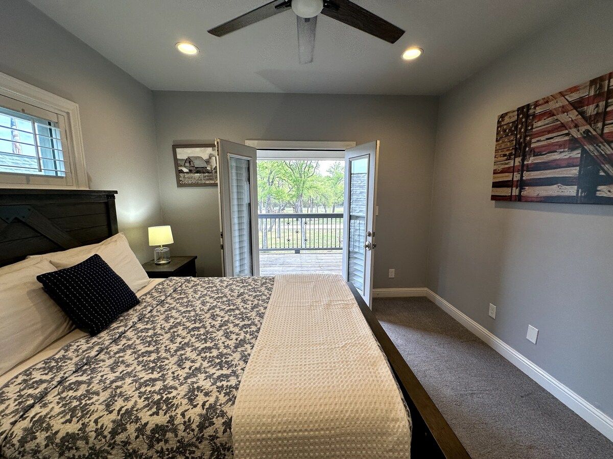 Whispering Oaks Estate Pool Cabana Firepit 10 Acre image 62