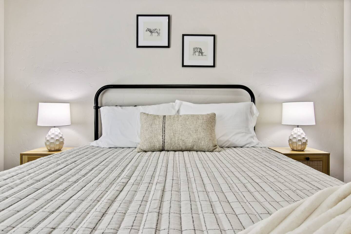 the-meridian-manor-or-private-4-bedroom-home/