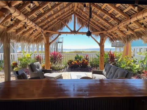 Ocean view from inside of the tiki bar