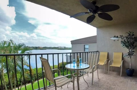 Sea Club Condo #104