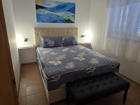 Apartments Sunflower by the sea - Unit 377684-13