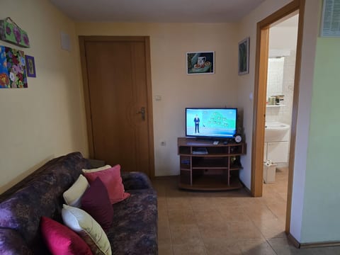 Apartments Sunflower by the sea - Unit 377684-13