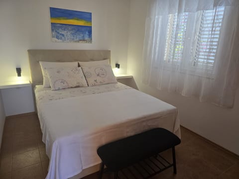 Apartments Sunflower by the sea - Unit 377682-13