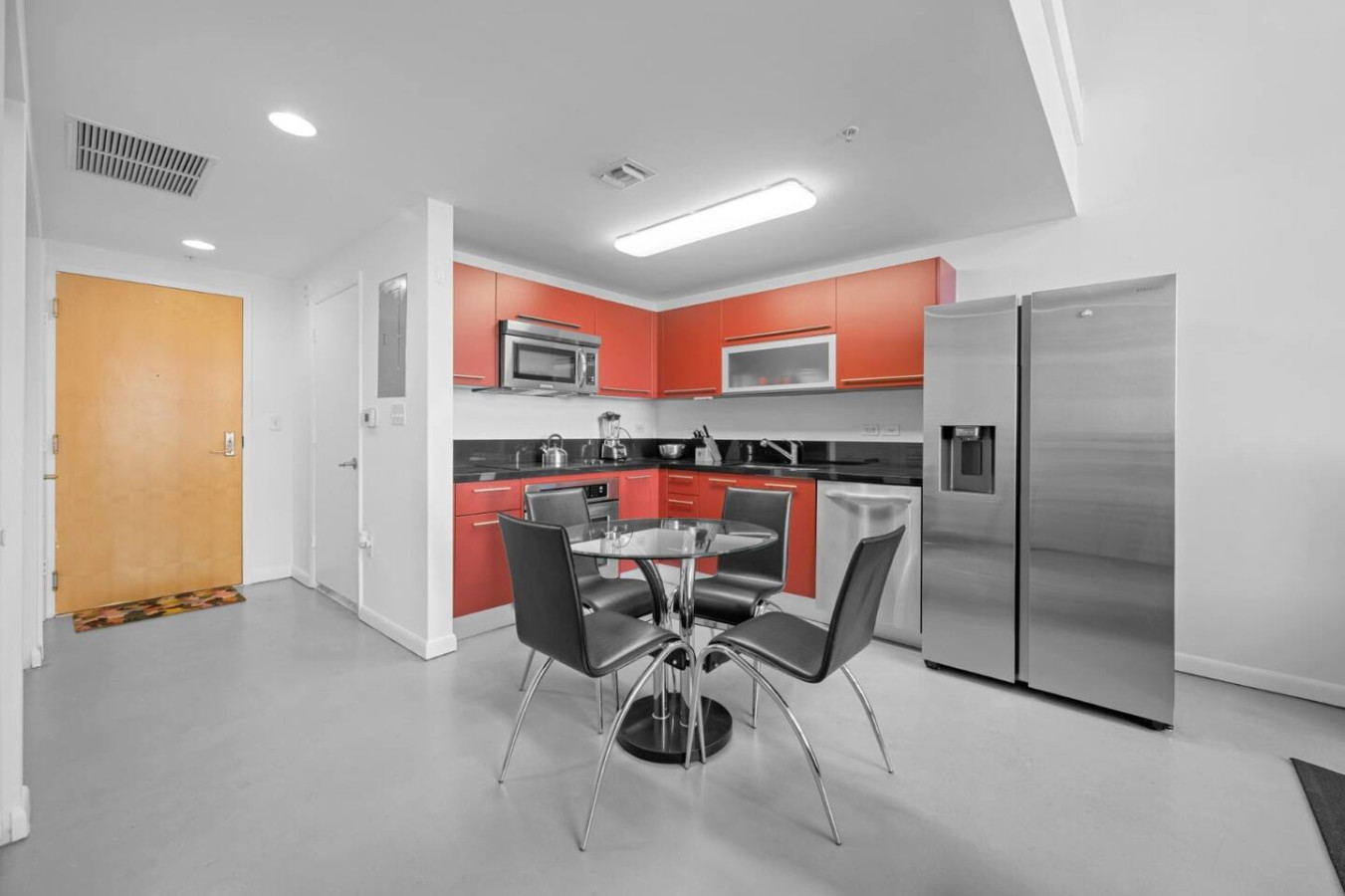 Modern Loft Across from Bayside