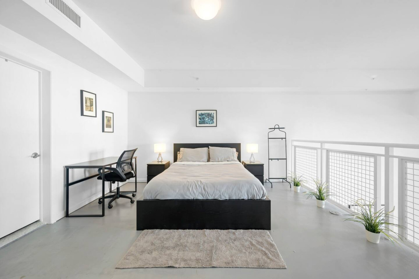 Modern Loft Across from Bayside