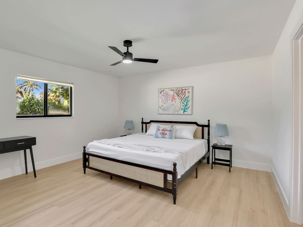 villa-sole-by-downtown-and-beach/