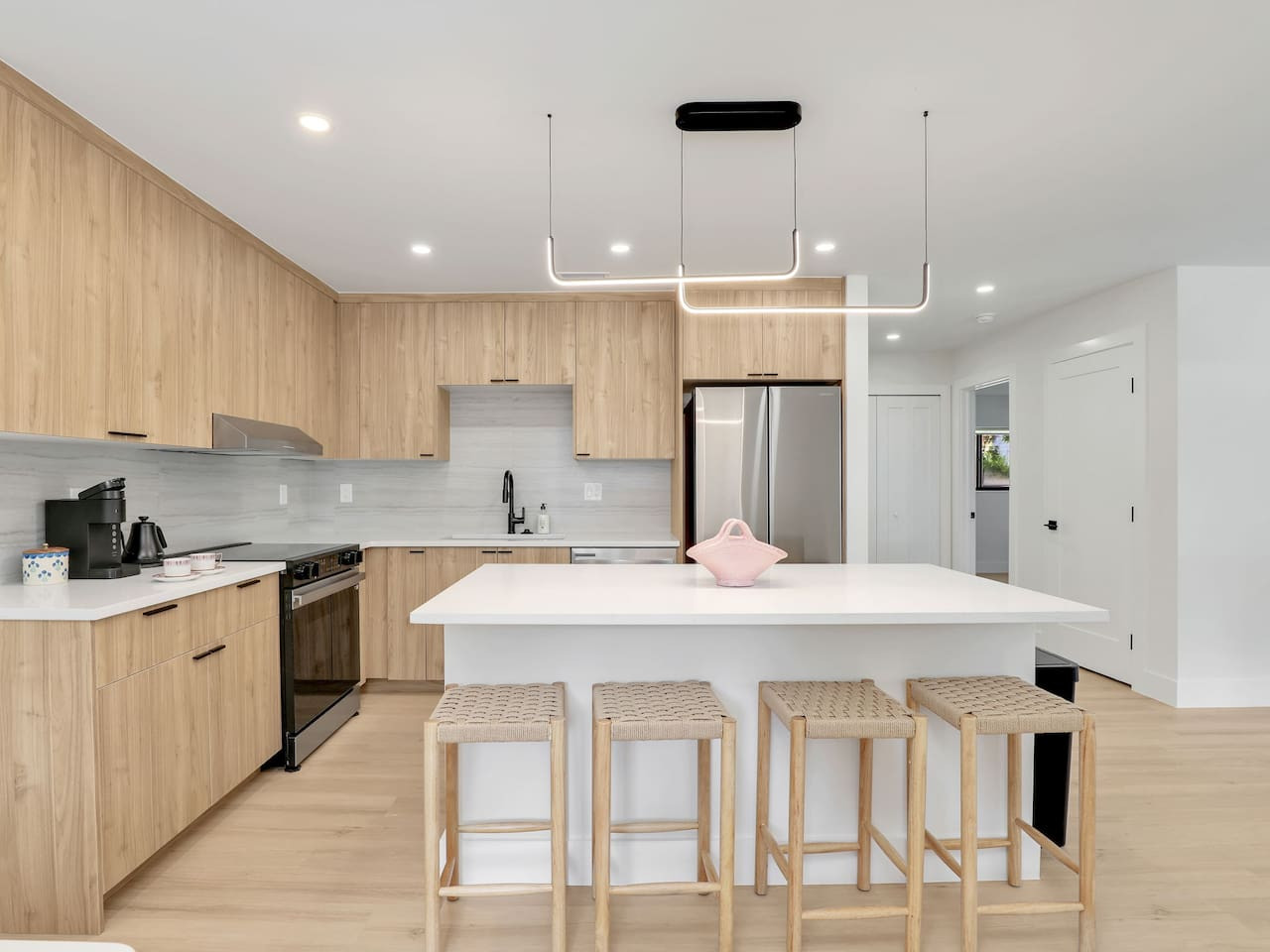 villa-sole-by-downtown-and-beach/