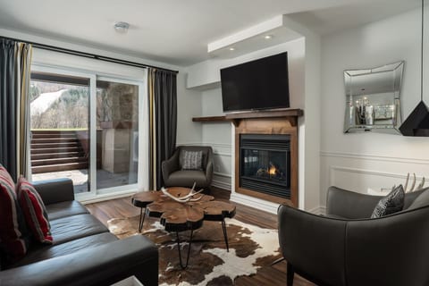 Luxury Ski-In/Ski-Out Condo in Saint-Sauveur – 2 Bedrooms