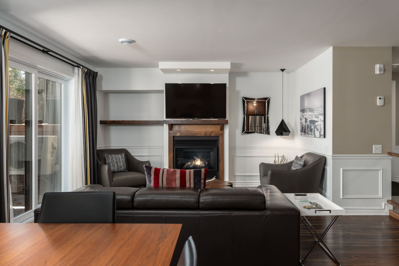 luxury-ski-inski-out-condo-in-saint-sauveur-2-bedrooms/
