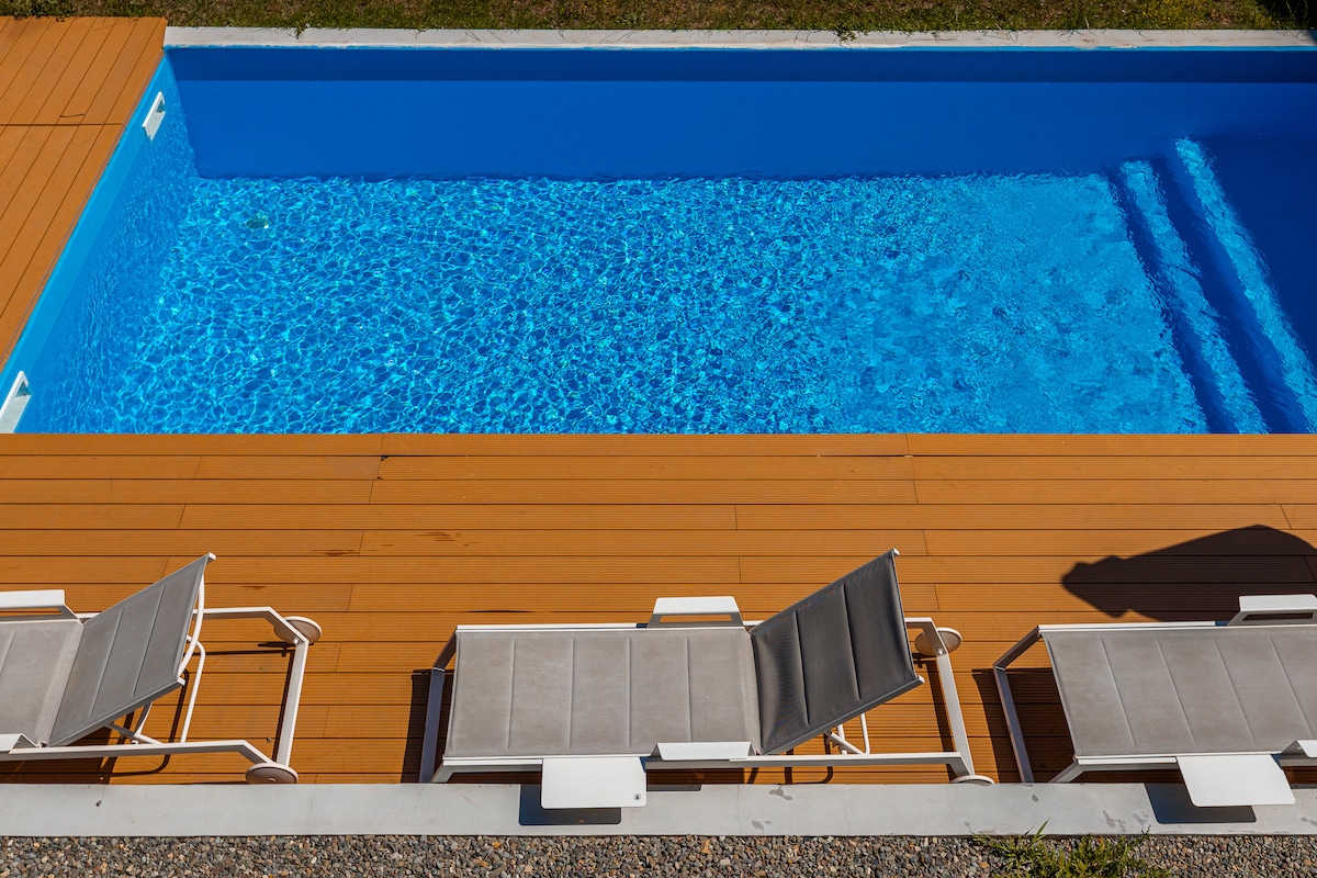 villa-tabori-hill-7br-villa-near-old-city/