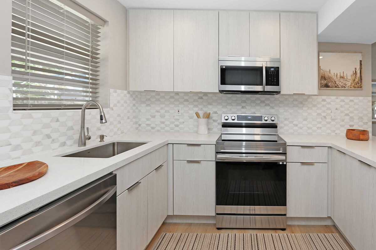 Cristy's Beach House - Pompano Beach