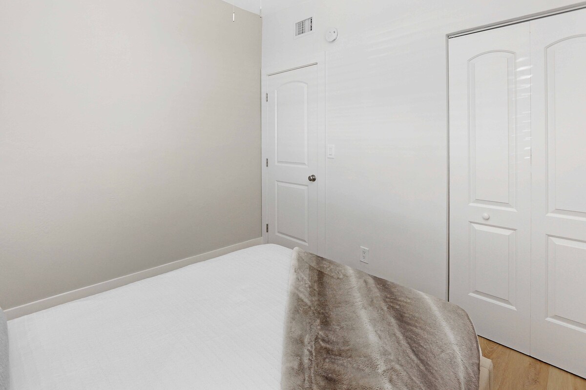 Cristy's Beach House - Pompano Beach