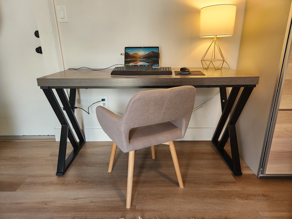 Cristy's Beach House - Pompano Beach