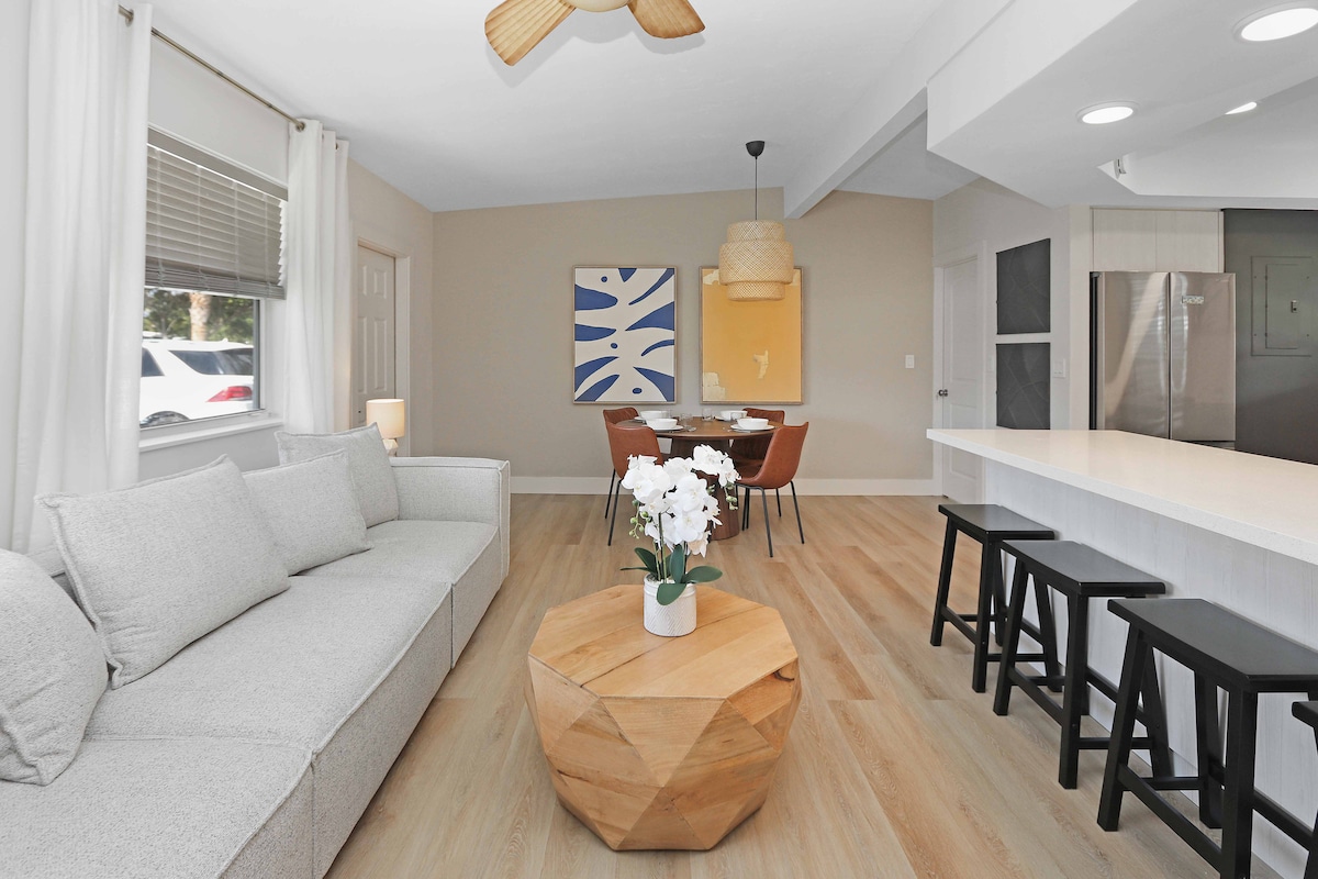 Cristy's Beach House - Pompano Beach