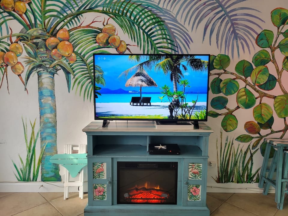 Private 2bdrm Suite/Kitchen/Laundry/Sunroom/Grill - Saint Petersburg