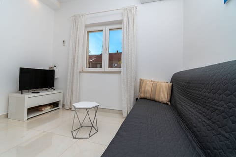 Apartments Cezar - Unit 377620-13
