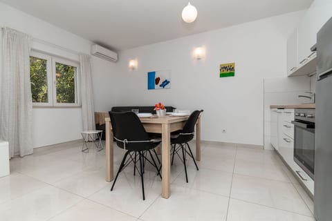 Apartments Cezar - Unit 377620-13