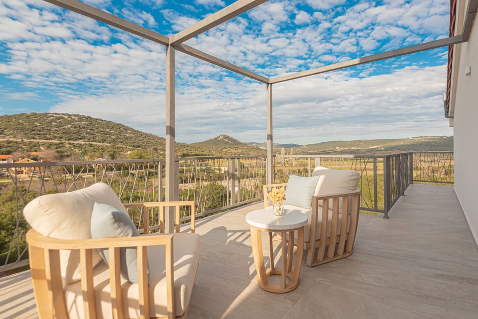 Apartments Villa Radelj B&B - Unit 377617-13 - Croatia