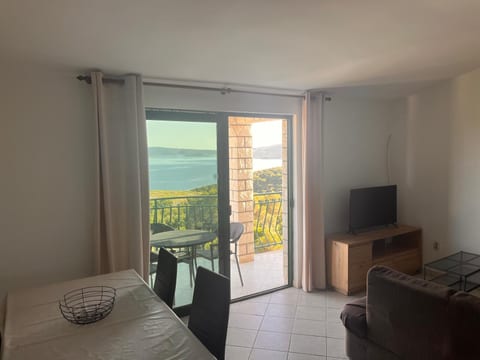 Apartment Milat - Unit 377613-13