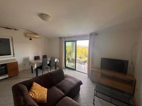 Apartment Milat - Unit 377613-13