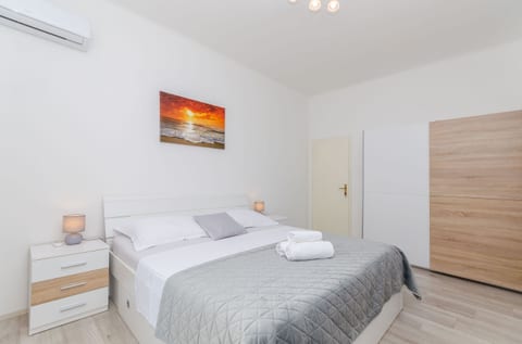Apartment Kokic - Unit 377595-13