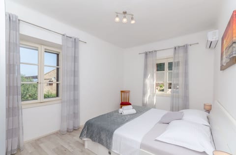 Apartment Kokic - Unit 377595-13