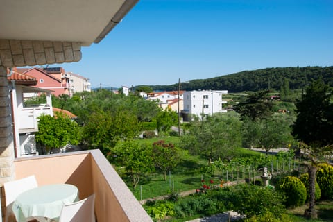 Apartments Lucia - Unit 377582-13