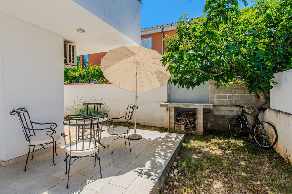 House Korbar - Unit 377579-13