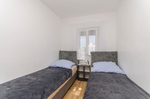 Apartments Mirjana - Unit 377569-13
