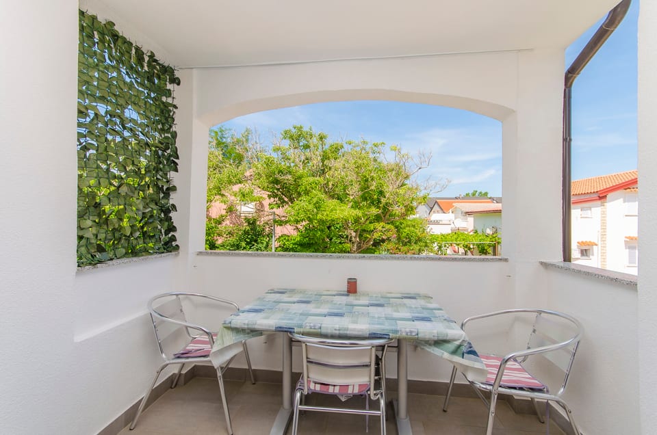 Apartments Mirjana - Unit 377571-13