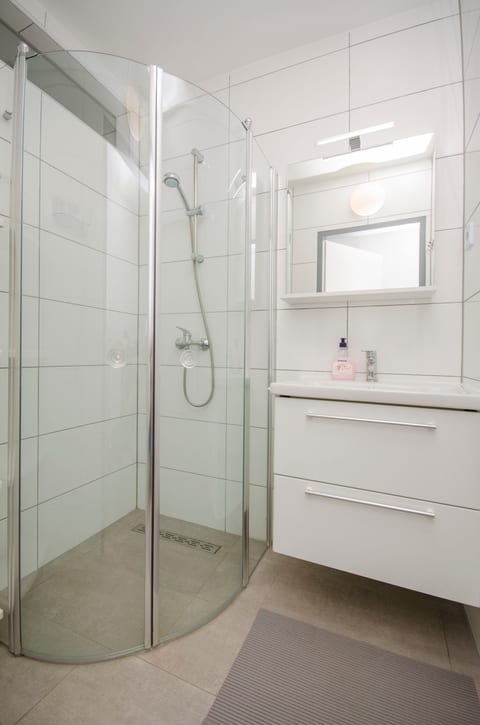 Apartments Mirjana - Unit 377571-13