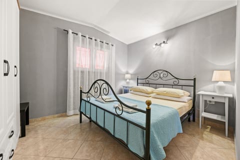 Apartments Villa Amaryllis - Unit 377557-13