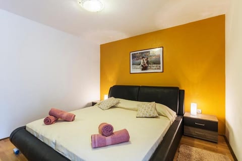 Villa Lucy - Unit 377540-13