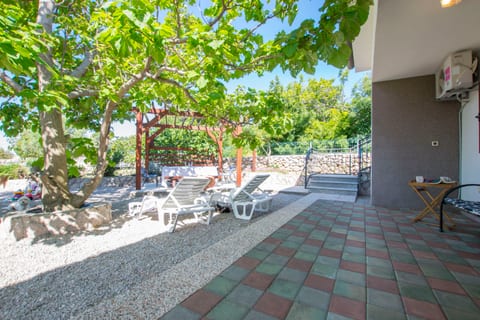 Apartments Sanja - Unit 377516-13