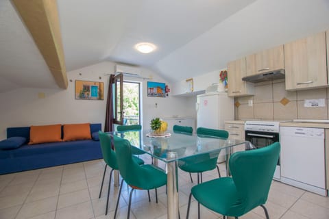 Apartments Sanja - Unit 377518-13