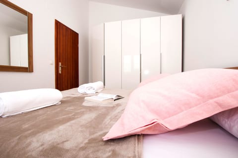 House Srećko - Unit 377515-13