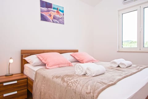 House Srećko - Unit 377515-13