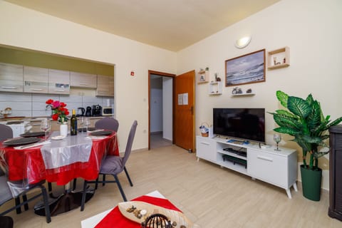 Apartment M&M - Unit 377512-13