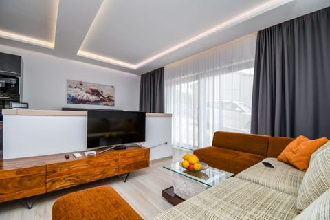 Villa Fermaj - Unit 377491-13