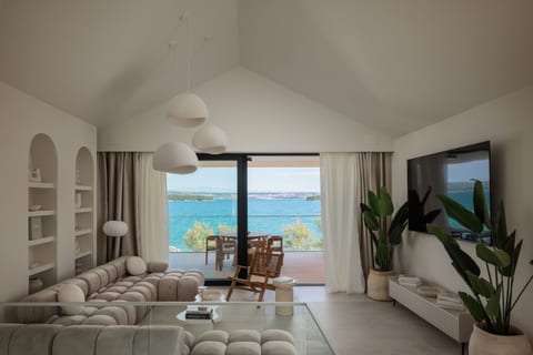 Villa Sea Song - Unit 377469-13