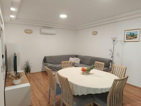House Nevenka - Unit 377468-13