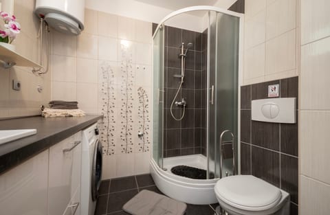 House Mimica - Unit 377465-13