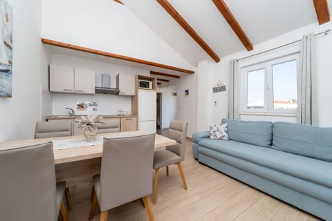 Apartments Batela - Unit 377459-13