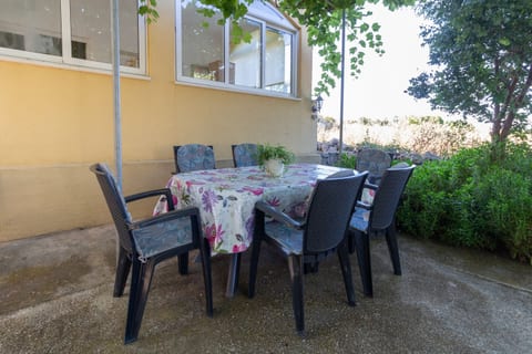 Apartment Juric - Unit 377448-13