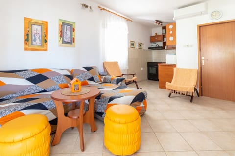 Apartment Juric - Unit 377448-13