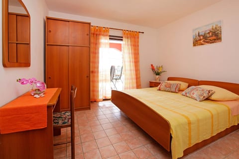 Apartments Doro - Unit 377439-13