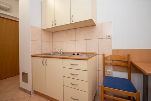 Apartments More - Unit 377422-13