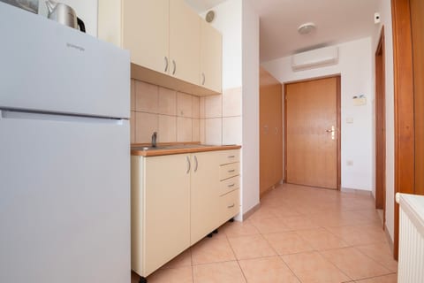 Apartments More - Unit 377424-13