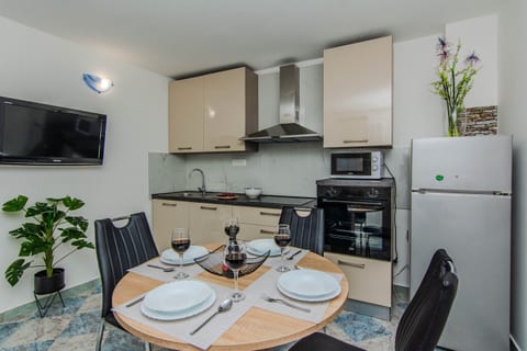 Apartments Juracak Josip i Mira - Unit 377408-13